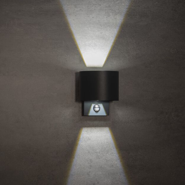 Immagine di LAMPADA DA PARETE PER ESTERNO CON SENSORE CON FASCIO DI LUCE BIDIREZIONALE REGOLABILE  - 7W - 4000K - IP54 - CIRCOLARE - KNREKA 