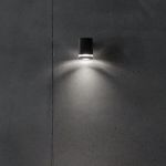 Immagine di LAMPADA DA PARETE CON FASCIO DI LUCE MONODIEZIONALE - CON VETRO -   1XGU10 - IP54 - KNZEVI - NERO